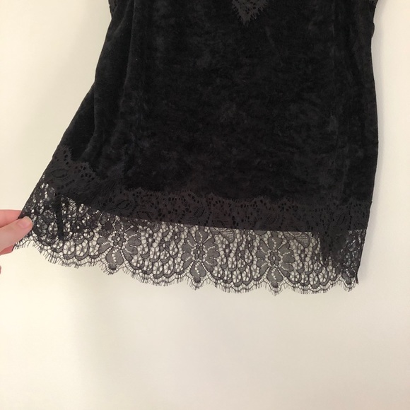 H&M velvet tank with eyelash lace detail - Picture 3 of 4